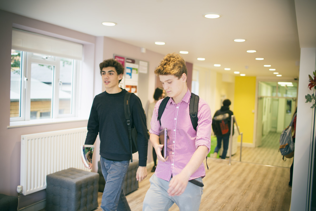 Kings Education image 5