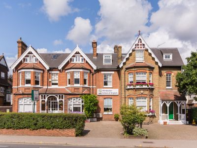 Wimbledon School of English